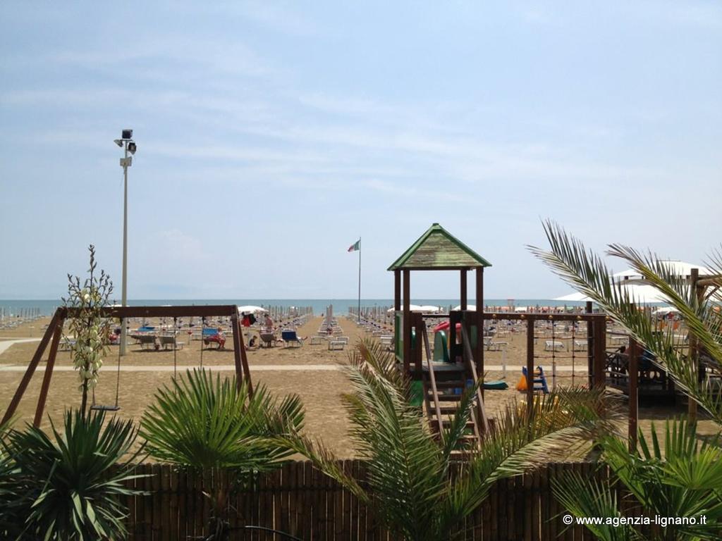 Villa A Lignano Pineta Λινιάνο Σαμπιαντόρο Εξωτερικό φωτογραφία